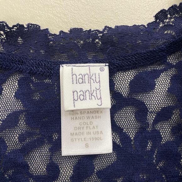 Vtg Hanky Panky Tank Top Women Small Navy Blue Lace Floral Sheer Stretch USA Y2K - Picture 11 of 13